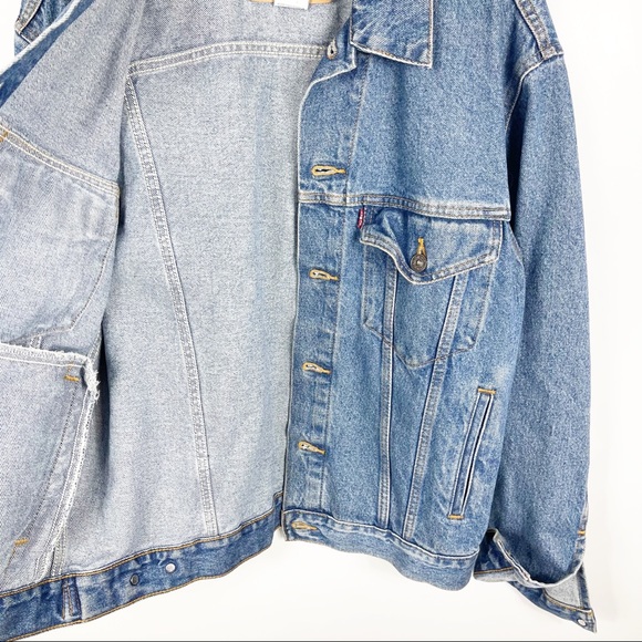 Levis Blue Denim Relaxed Trucker Jacket Mens Size M 7112 - Picture 4 of 11
